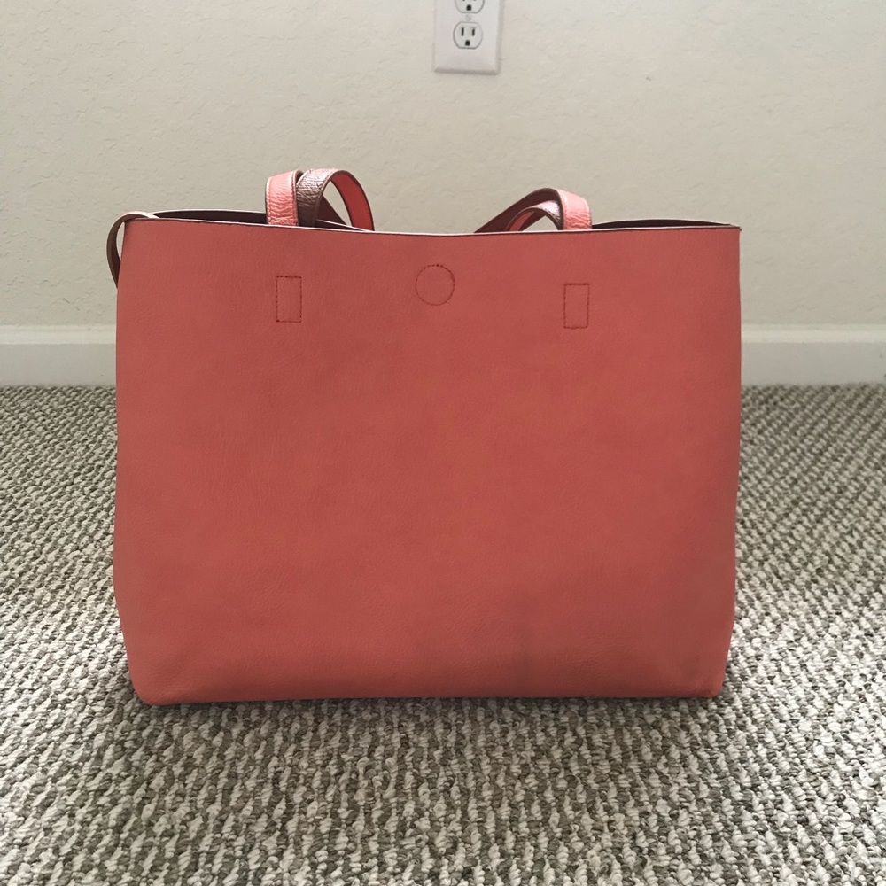 GH Bass Reversible Tote Purse